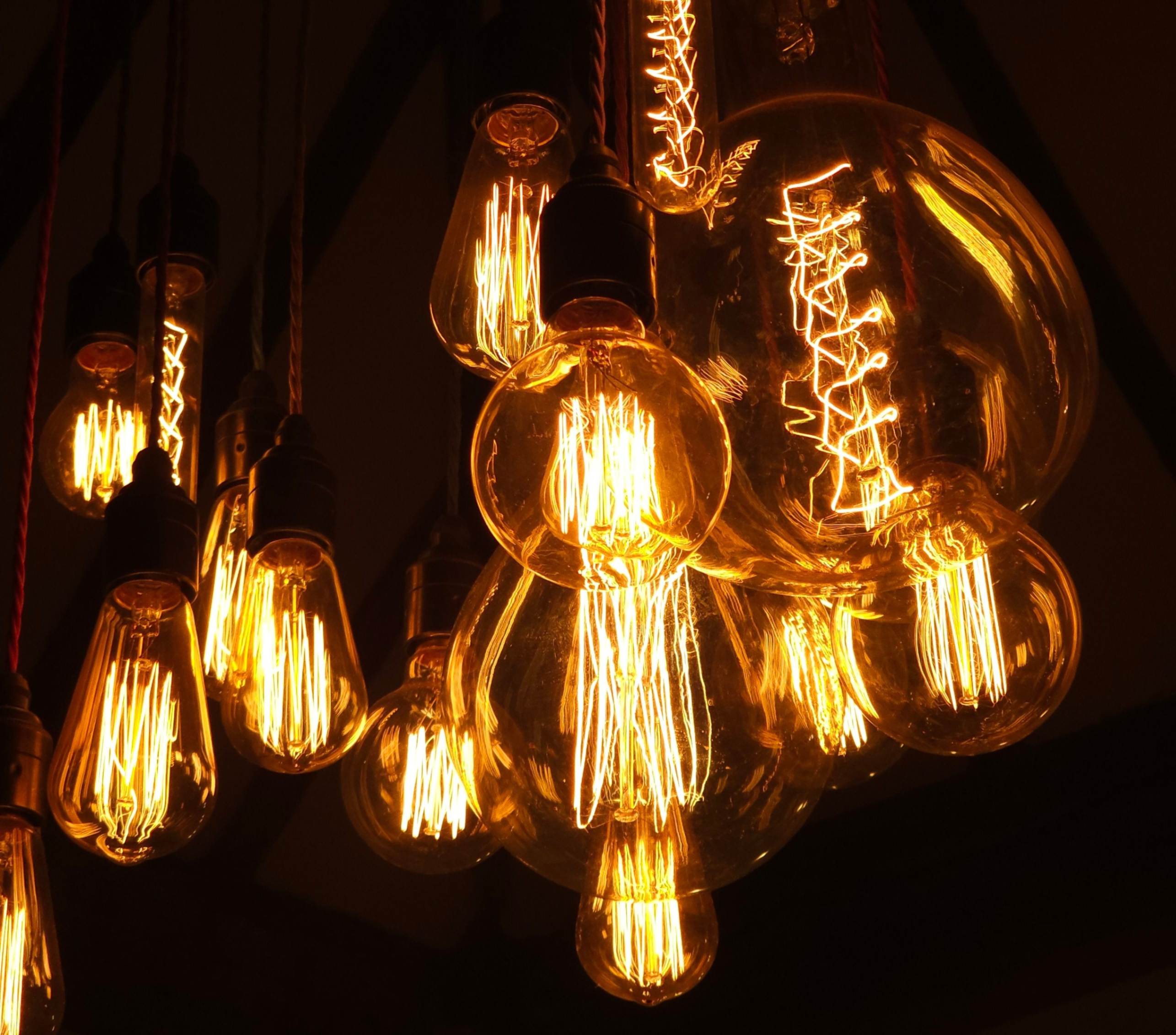 Why Do LEDs Use Less Electricity Than Old Light Bulbs? — article hero image