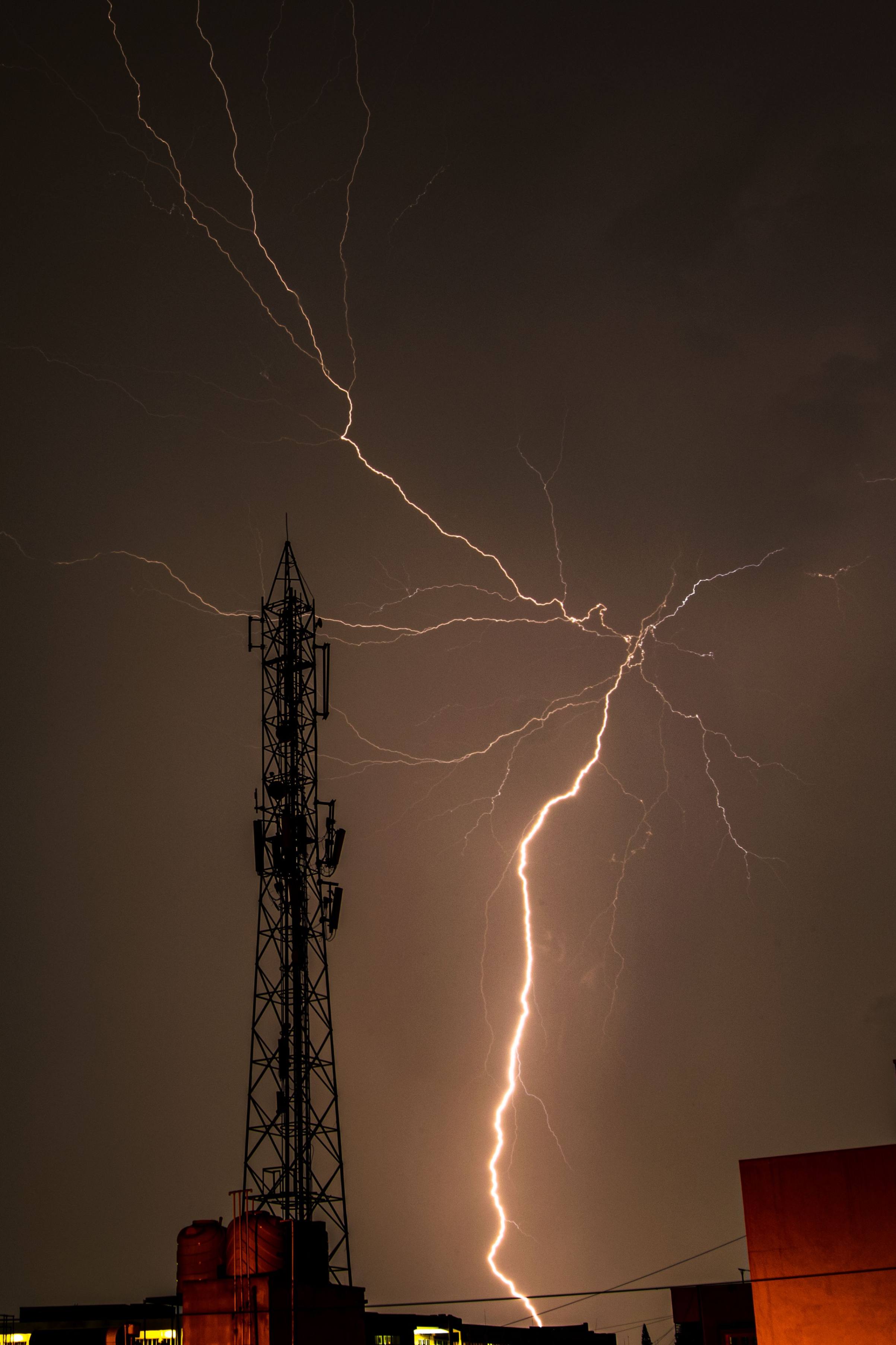 Why Does Lightning Usually Hit the Tallest Thing? — article hero image