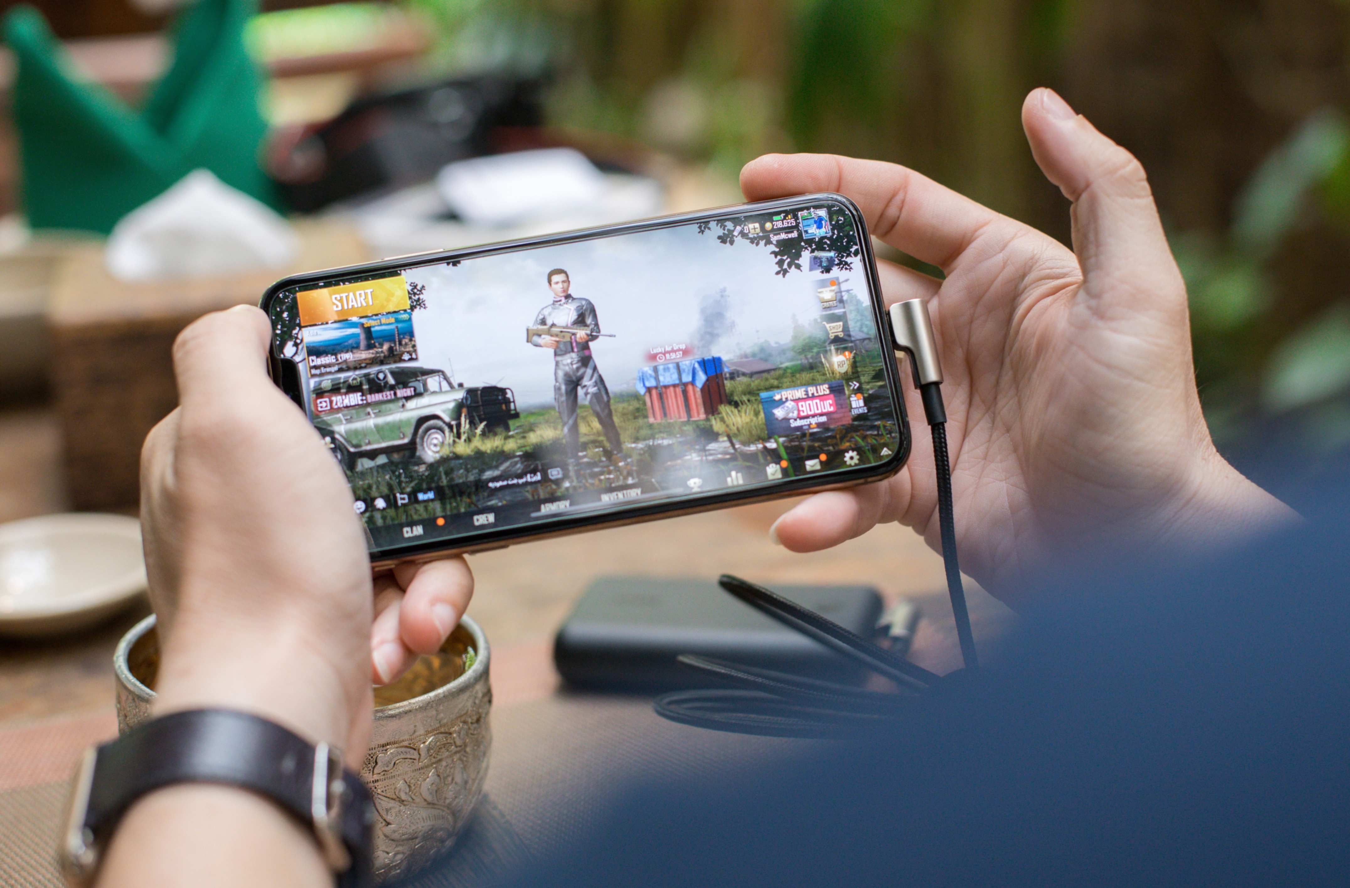 Why Does Your Phone Get Hot When You Play Games? — article hero image